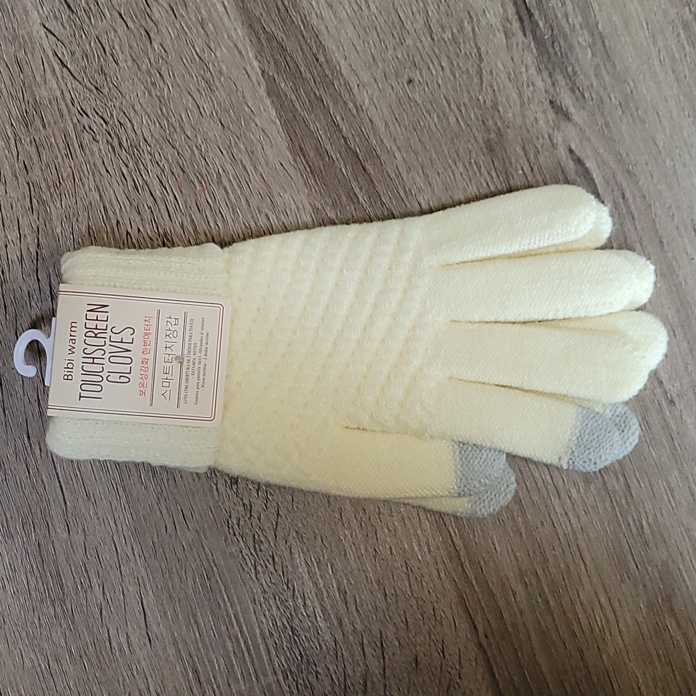 Bibi Touchscreen Gloves  Warm Soft  Cozy  Knit  Cream and Gray  NWT